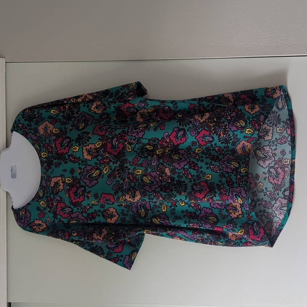 LuLaRoe Irma Tunic Top Size Small